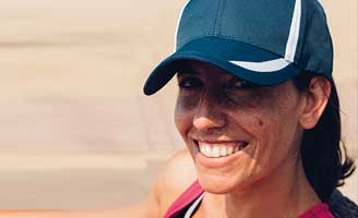 Blaue Kappe zum besticken für Werbeartikel und Giveaways Blaue Kappe zum besticken für Werbeartikel und Giveaways